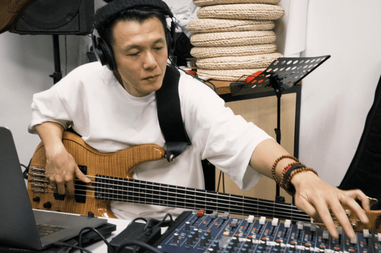 Read more about the article <span style="font-size:80%;">AECFest 2024 | INTERVIEW WITH KENT LEE</span>