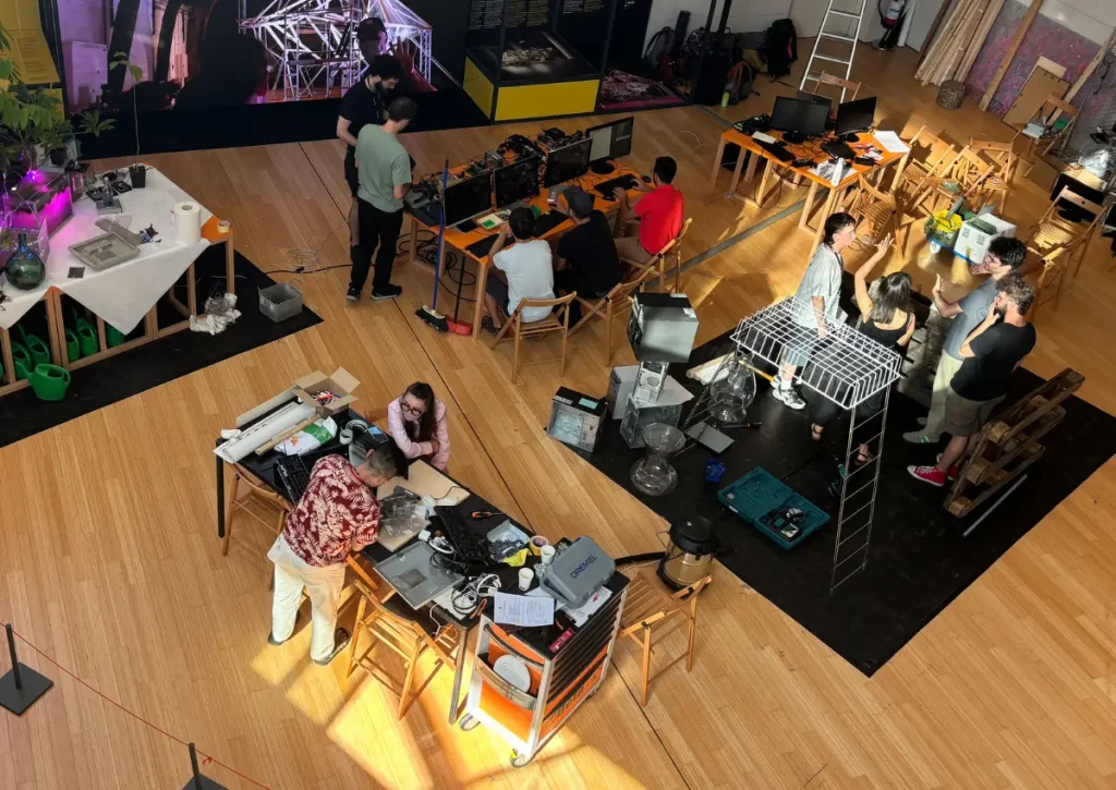 Community workshop for Biomodd [TT015] installation. © Emilia Brundu