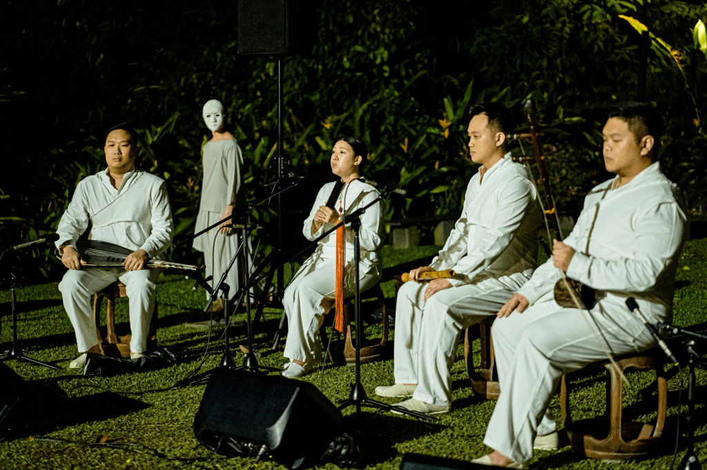 Siong Leng Musical Association at the preview performance of BRIDGE in Singapore, 2024 © Temenggong Artists-In-Residence