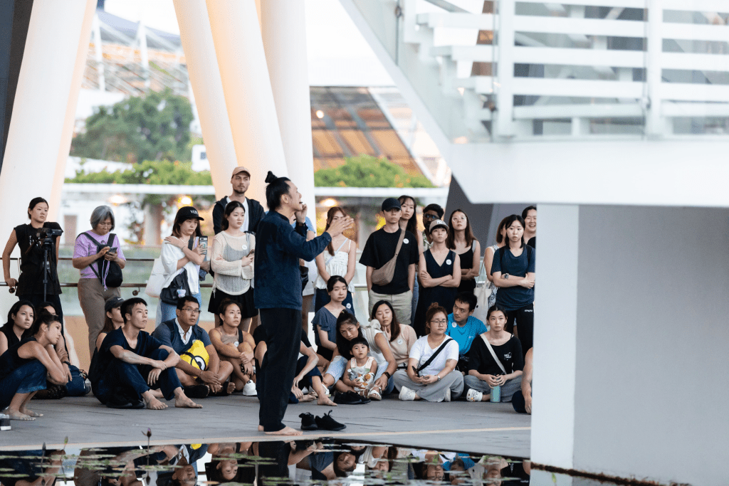 Kent performing live music in an event in Singapore © Bernie Ng
