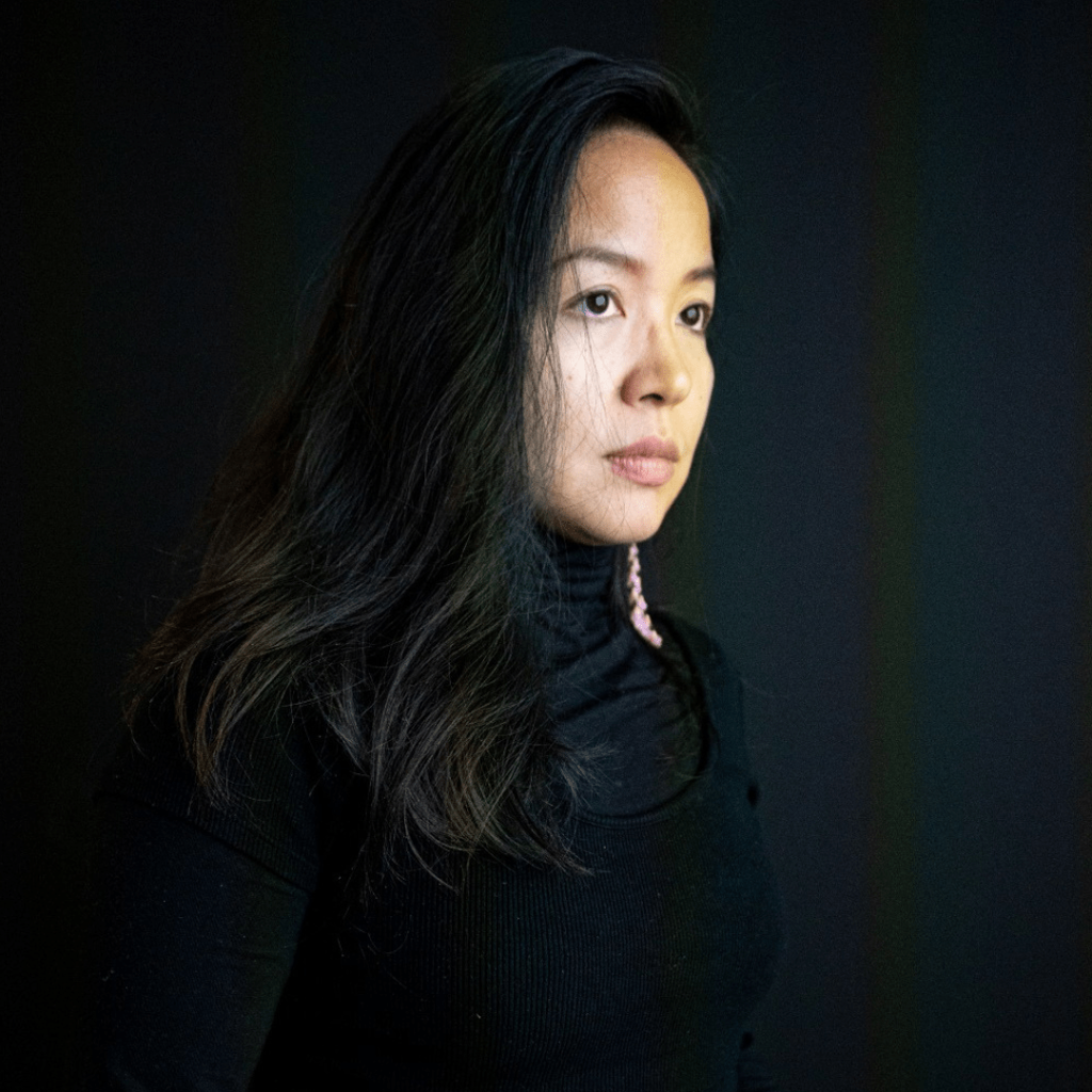 Born in 1987 in Yangon, Myanmar, Yadanar Win is a multidisciplinary artist. Interested in international exchanges from an early age, she earned her bachelor’s degree in English, later joining Aye Ko’s New Zero artistic space, Yangon, in 2009. She is an artist, as well as a cultural project coordinator. Detaching herself from traditional practices, she uses her body as a means of experimentation. Her performances promote peace, and interrogate politics and the condition of women in Myanmar. She has taken part in exhibitions (The Substation, Stealing Public Space, 2020) and performance festivals and events in Myanmar, South Korea, Malaysia, Japan, Indonesia, Singapore, Thailand, Germany, Switzerland, Sweden, the UK, and France. She is a member of l’Atelier des artistes en exil and lives in Marseille.