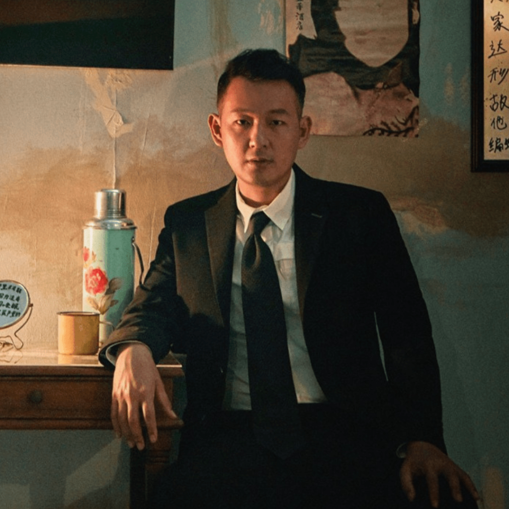 Justin Loke is an interdisciplinary artist who, through language, image and storytelling, examines various kinds of social and historic paradoxes, and dysfunctions. Cultural translation and the diasporic condition, in Singapore, Asia, and globally are predilections, threaded into his installation, painting, and theatre. He is the director of Singapore collective Vertical Submarine. His works have been exhibited internationally at major institutions, museums, and biennales including National Gallery Singapore, Singapore Art Museum, Saatchi Gallery (London), and Arter (Istanbul). Currently, Loke is directing Tran-Slates: Cultural Heritage Craft x Contemporary Design for the National Heritage Board (Singapore).