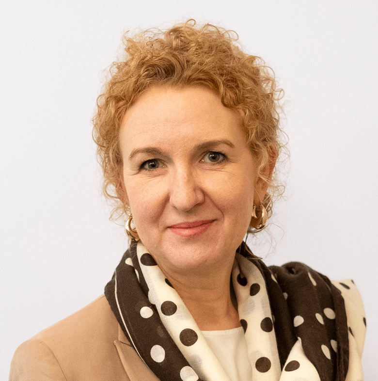 Ms Joanna DOPIERALA-KONKOLOWICZ